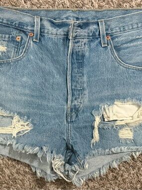 Levi's Premium 501 Original Women's High-Rise Denim Shorts with “Big E” red tag